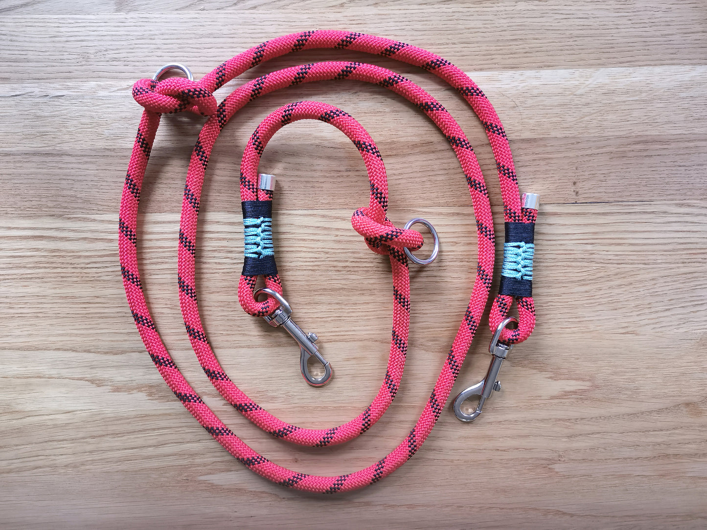 Classic Versatile Dog Leash - Multicolored Weave